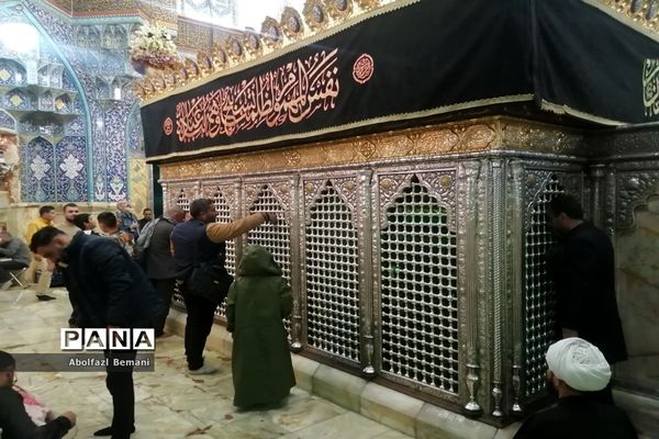 حرم بانوی کرامت در سحرگاه شهادت حضرت زهرا(س)