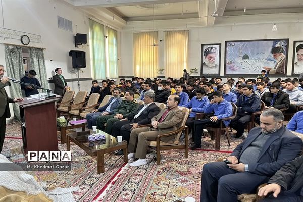 یادواره شهدای دبیرستان نمونه دولتی حاج محمد ایزدی در قم