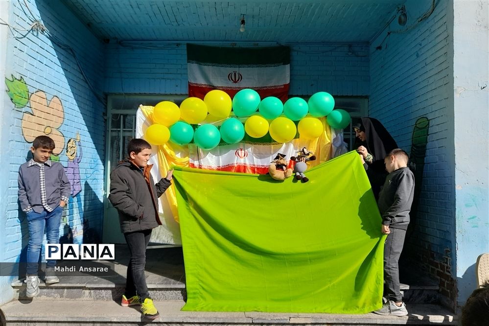 افتتاح کتابستان غدیر در مدرسه مصطفی بیات شهرستان ملارد