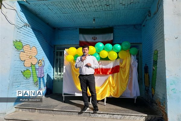 افتتاح کتابستان غدیر در مدرسه مصطفی بیات شهرستان ملارد