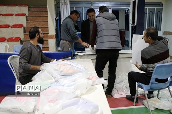 جشن لبخند دانش‌آموزان با جهاد توزیع نوشت افزار در آذربایجان غربی