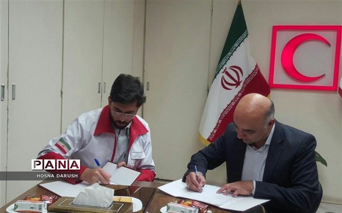 تفاهم‌نامه همکاری اداره آموزش و پرورش استثنایی خراسان رضوی با جمعیت هلال احمر‌