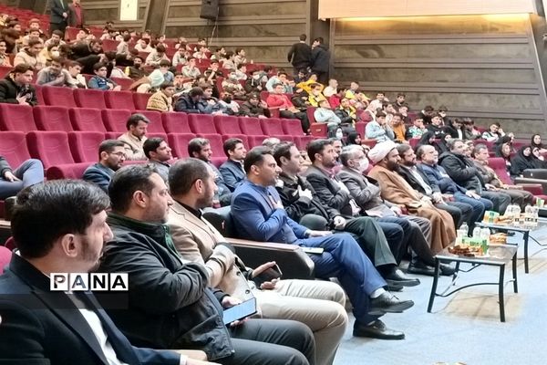 آیین اختتامیه هفته فرهنگی شهرستان قدس در سالن فرهنگ و هنر شهرداری شهرستان قدس