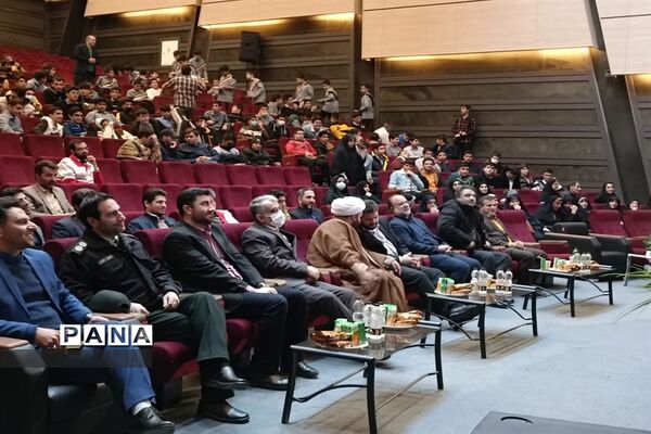 آیین اختتامیه هفته فرهنگی شهرستان قدس در سالن فرهنگ و هنر شهرداری شهرستان قدس