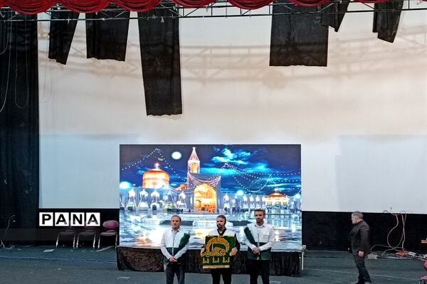 آیین اختتامیه هفته فرهنگی شهرستان قدس در سالن فرهنگ و هنر شهرداری شهرستان قدس