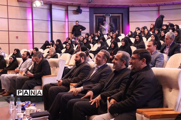 همایش تکریم خدمت