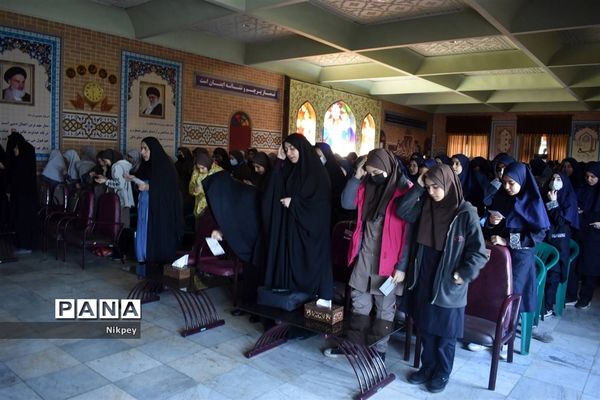 مراسم عزاداری ایام فاطمیه در دبیرستان شاهد حجاب منطقه ۱۳