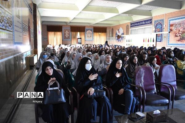 مراسم عزاداری ایام فاطمیه در دبیرستان شاهد حجاب منطقه ۱۳
