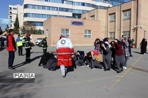 مانور سراسری زلزله و ایمنی ناحیه ۳ اصفهان