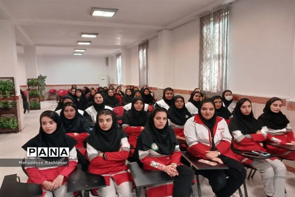 بیست و پنجمین مانور استانی زلزله و ایمنی درآموزشگاه قاضی‌طباطبایی اسلامشهر