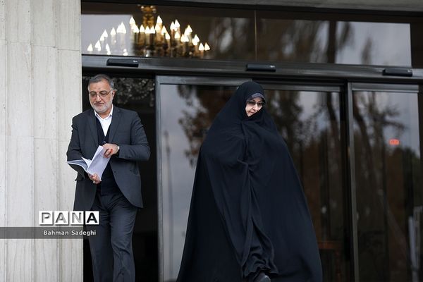 اعضای هیأت دولت در جمع خبرنگاران - ۸ آذر ۱۴۰۲