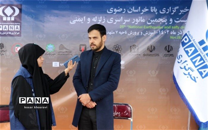 مانور زلزله جزو ماموریت‌های سازمان دانش‌آموزی و هلال احمر است