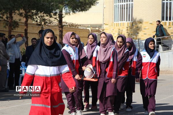 مائور زلزله در مدرسه نسیم سبحان یزد