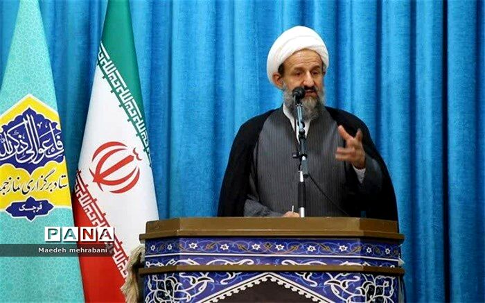 قانون اساسی‌ از بزرگترین دستاورد‌های انقلاب است