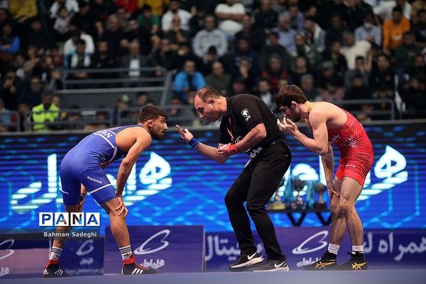 فینال لیگ برتر کشتی آزاد