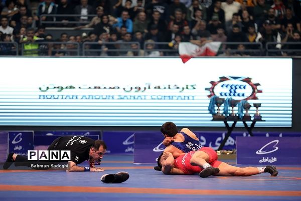 فینال لیگ برتر کشتی آزاد