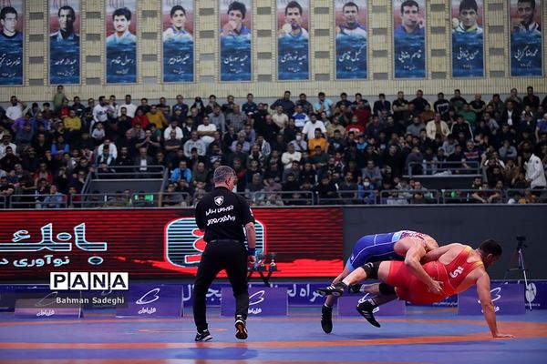 فینال لیگ برتر کشتی آزاد