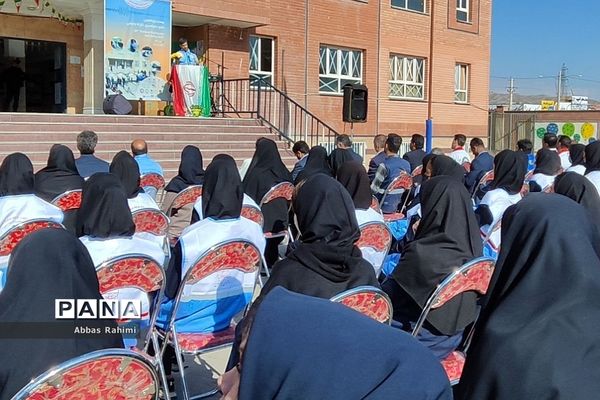 بیست‌وپنجمین مانور زلزله در مدرسه سحر پاکدشت