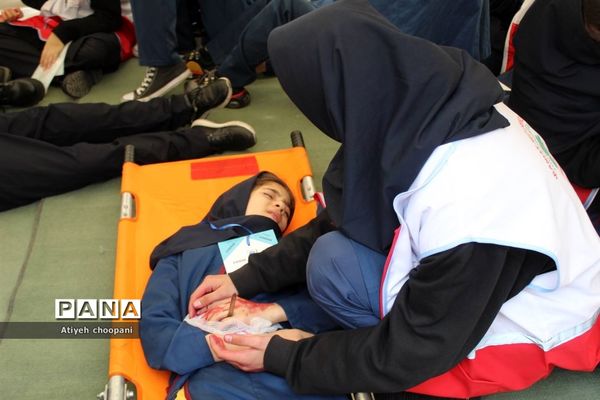 آیین بیست و پنجمین مانور سراسری زلزله با شعار (مدرسه ایمن، جامعه تاب‌آور)