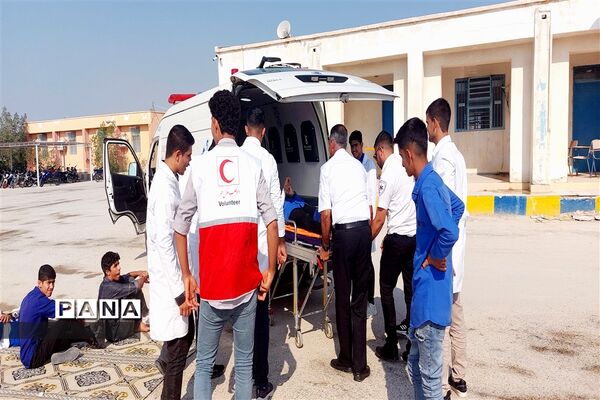 بیست و پنجمین مانور سراسری زلزله و ایمنی در مناطق 23 گانه استان هرمزگان