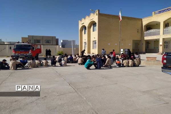 بیست و پنجمین مانور سراسری زلزله و ایمنی در مناطق 23 گانه استان هرمزگان