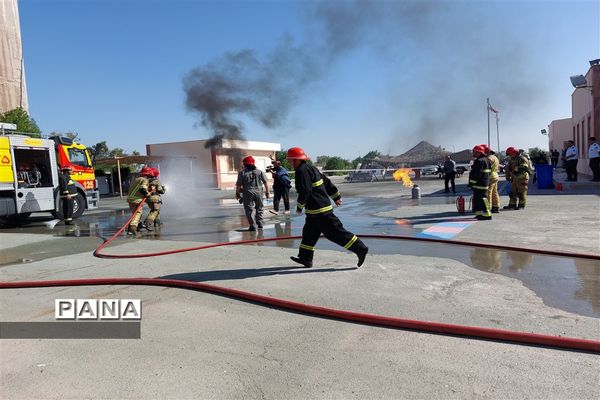 بیست و پنجمین مانور سراسری زلزله و ایمنی در مناطق 23 گانه استان هرمزگان