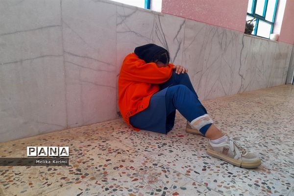 مانور زلزله در دبیرستان دخترانه شهید‌اژدری کوهمره نودان