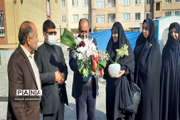 آیین افتتاح دبستان ۱۲ کلاسه فاطمه پور سید آقایی