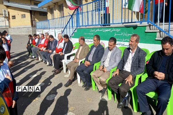 مانور زلزله در مدارس طارم