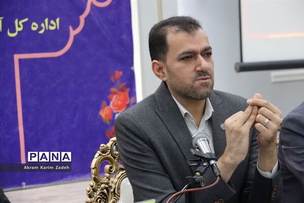 گردهمایی کارشناس مسئولان آموزش متوسطه شهرستان‌های تهران در اسلامشهر