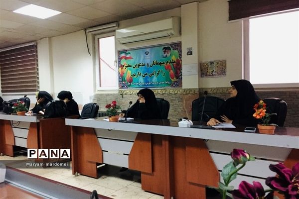 اولین کارگاه توانمند‌سازی ویژه مشاوران شهرستان‌قرچک