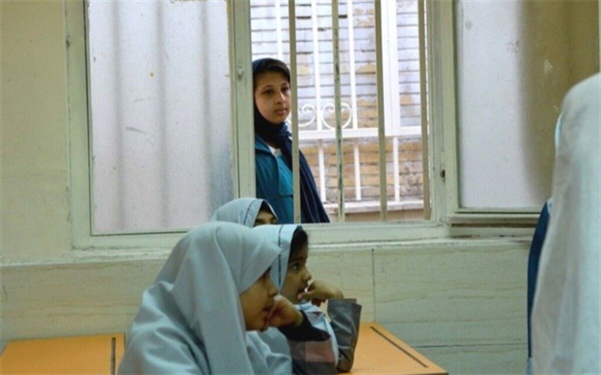 معلمانم انگیزه ادامه تحصیل را در من زنده کردند
