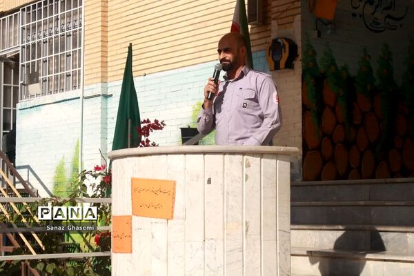برگزاری مانور زلزله در دبیرستان‌های قم