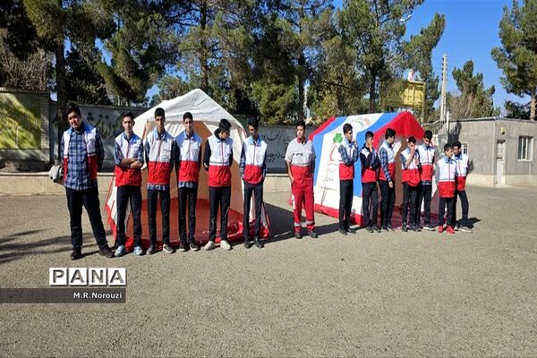 برگزاری مانور زلزله در دبیرستان‌های قم