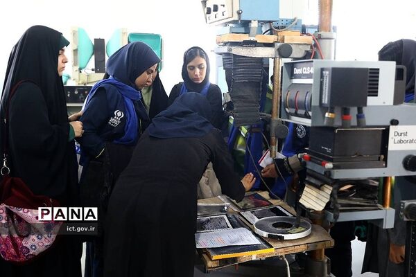 اردوی علمی راهیان پیشرفت دانش‌آموزی ‌از سازمان فضایی ایران