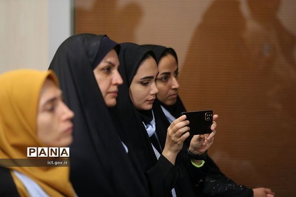 اردوی علمی راهیان پیشرفت دانش‌آموزی ‌از سازمان فضایی ایران