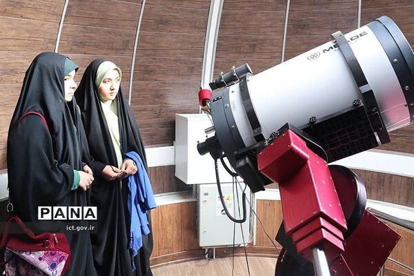 اردوی علمی راهیان پیشرفت دانش‌آموزی ‌از سازمان فضایی ایران