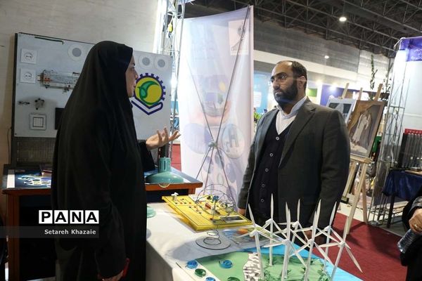 افتتاح نمایشگاه دستاوردهای پژوهش و فناوری استان خراسان رضوی