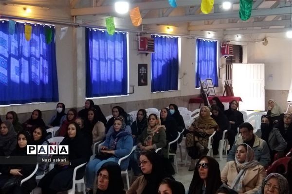 کارگاه عفاف و حجاب در هنرستان کامیاب در ناحیه یک شیراز