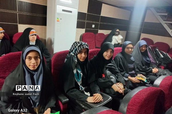 برگزاری همایش دختران نسل‌ظهور در کانون فرهنگی شهید کافی شهریار