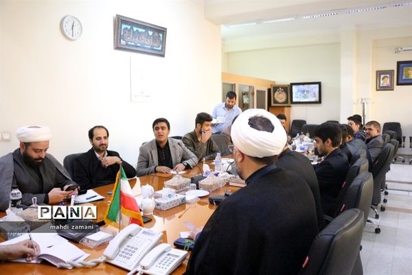 سلسله نشست‌های تشکل‌های دانش‌آموزی با معاون استاندار خراسان رضوی