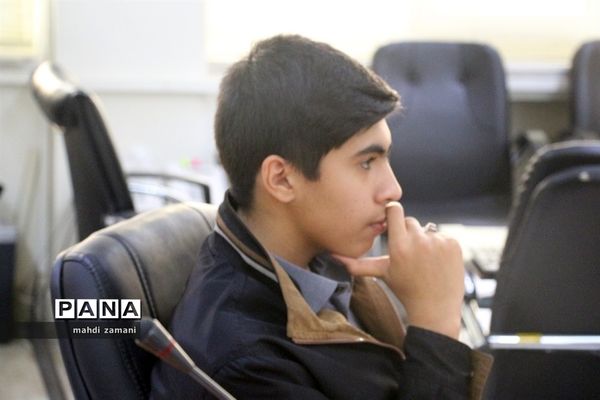 سلسله نشست‌های تشکل‌های دانش‌آموزی با معاون استاندار خراسان رضوی