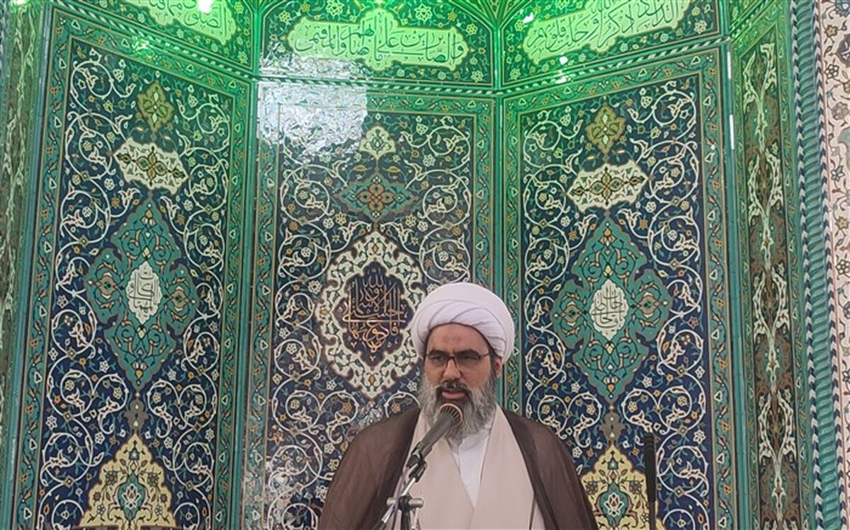 مهم‌ترین شعار و پیام نماز‌ جمعه رعایت تقوای الهی است که به سعادت انسان منجر می‌شود