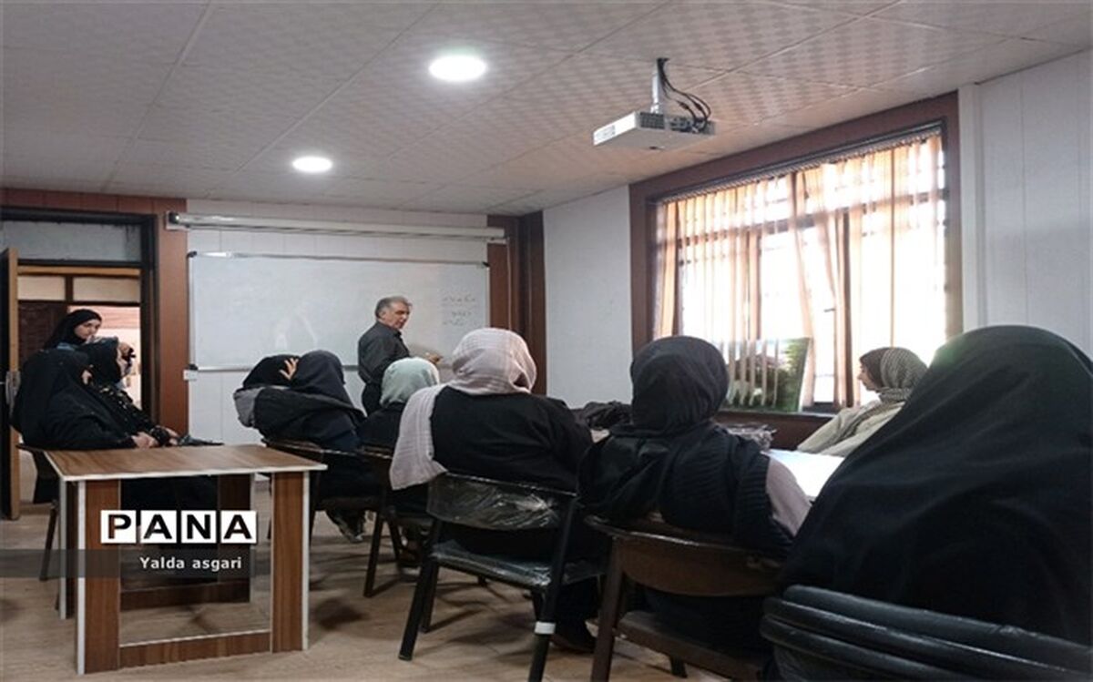 آموزش عکاسی در کانون هدایت ورامین/فیلم