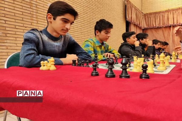 برگزاری مسابقات قهرمانی مدارس متوسطه اول پسران شهرستان میبد