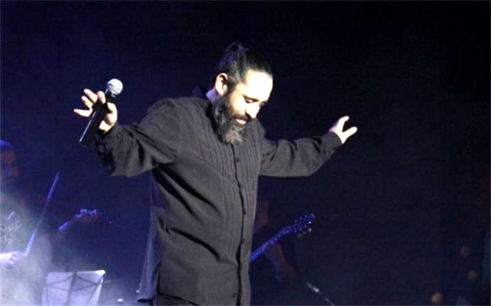 بزرگداشت پدربزرگ درامرهای ایران در کنسرت «روزبه نعمت الهی»