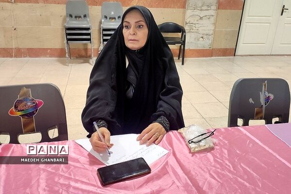 کارگاه توانمندسازی دبیران درس تفکر و سبک زندگی شهرستان پردیس در راستای تحقق طرح سپهر دانش و معرفت
