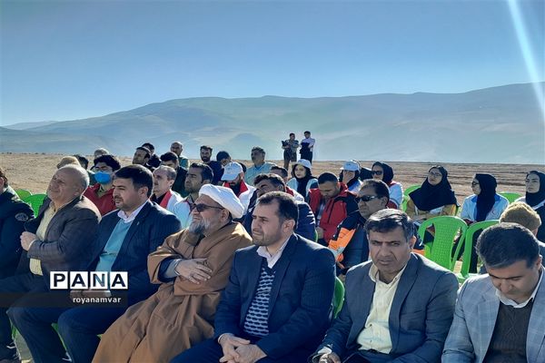آغاز طرح مردمی کاشت یک میلیارد درخت درسراسر کشور درشهرستان سملقان