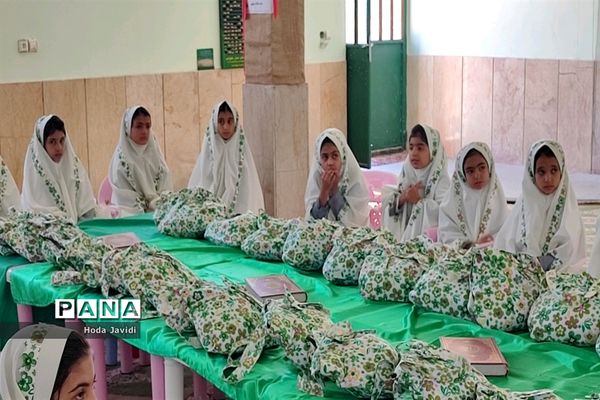 مراسم جشن تکلیف در مدارس آباده