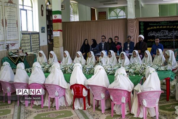 مراسم جشن تکلیف در مدارس آباده